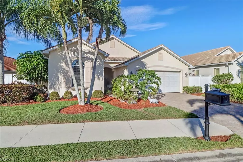 Naples, FL 34104,1021 Jardin DR