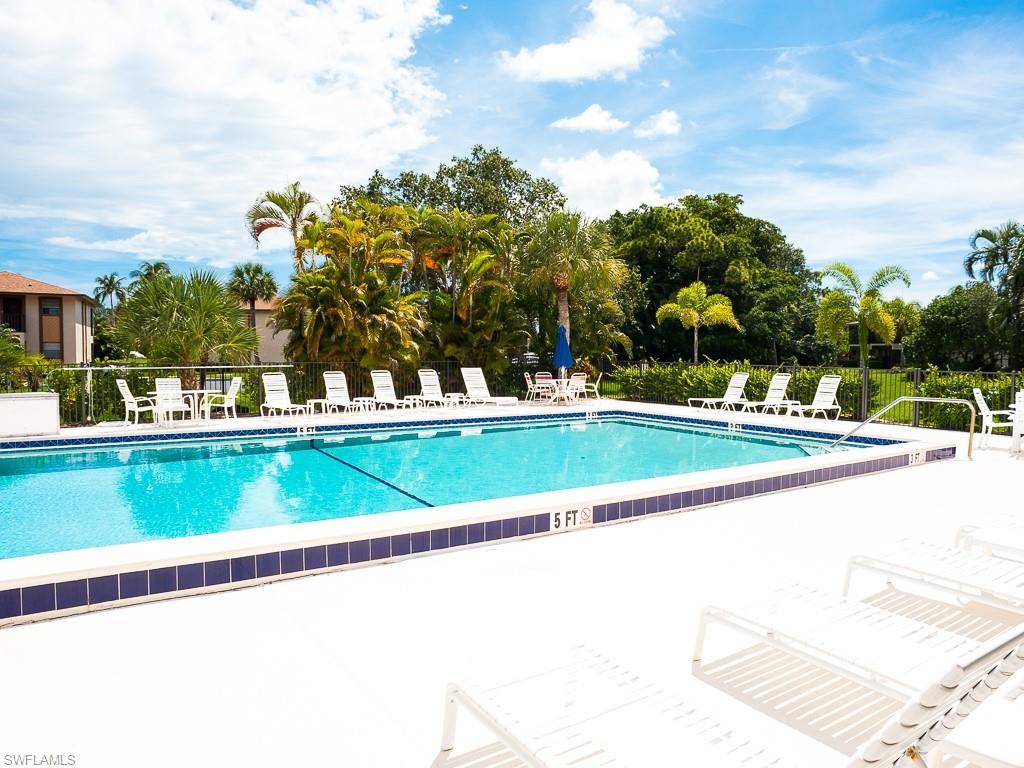 Fort Myers, FL 33908,16813 Davis RD #315