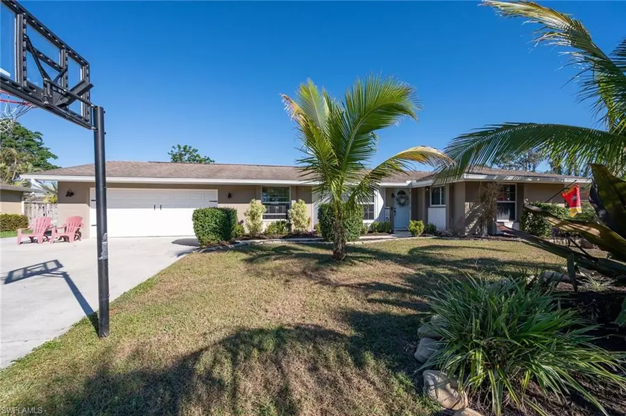 2455 Flora AVE, Fort Myers, FL 33907