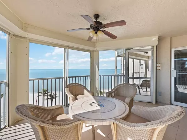 Naples, FL 34108,10701 Gulf Shore DR #800