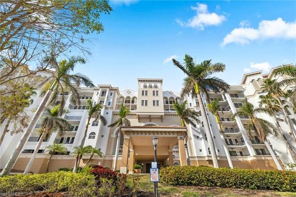 700 La Peninsula BLVD #601,  Naples,  FL 34113