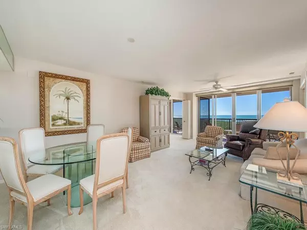 Naples, FL 34108,6825 Grenadier BLVD #1804