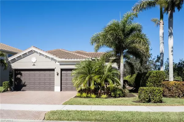 Naples, FL 34119,3601 Santaren CT