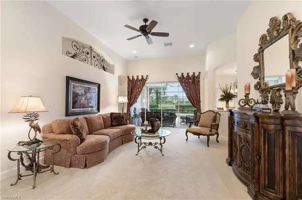 Naples, FL 34120,11905 Heather Woods CT