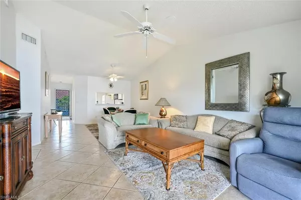 Naples, FL 34109,7706 Jewel LN #204