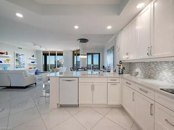 Bonita Springs, FL 34134,23850 VIA ITALIA CIR #1201