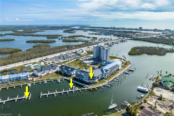 18086 San Carlos BLVD #813, Fort Myers Beach, FL 33931