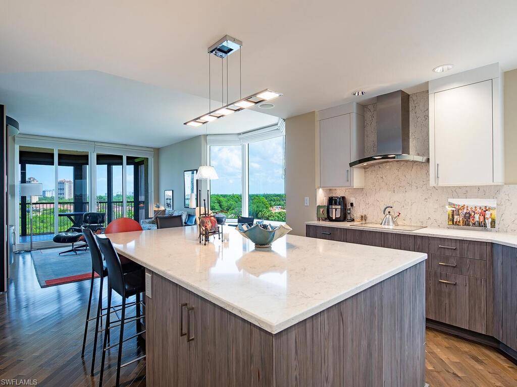 Naples, FL 34108,7575 Pelican Bay BLVD #608