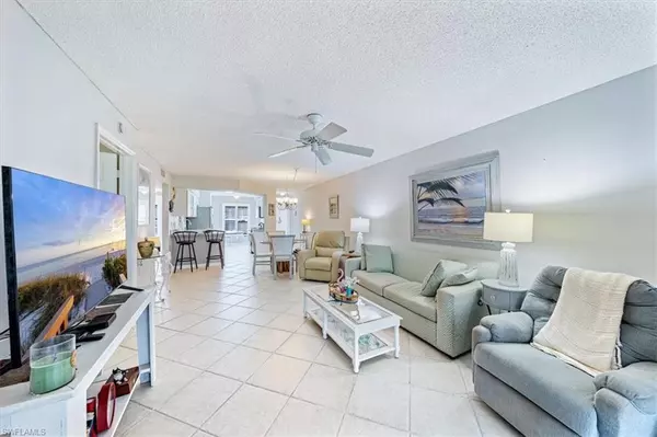 Bonita Springs, FL 34134,3950 Leeward Passage CT #105