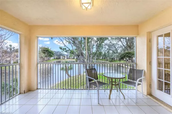 Naples, FL 34110,736 Wiggins Lake DR #201