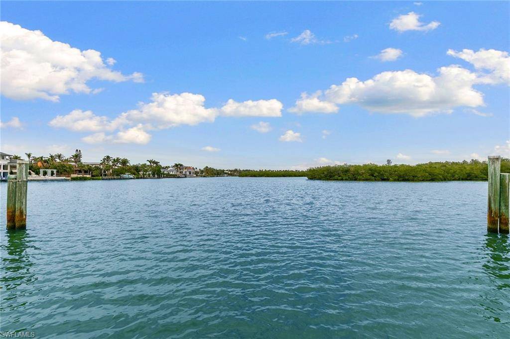 Naples, FL 34102,7 Sabre LN