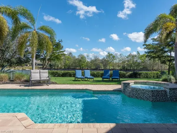 Naples, FL 34119,4252 Deephaven LN