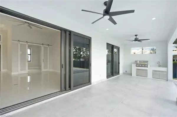 Cape Coral, FL 33990,1103 SE 18th ST