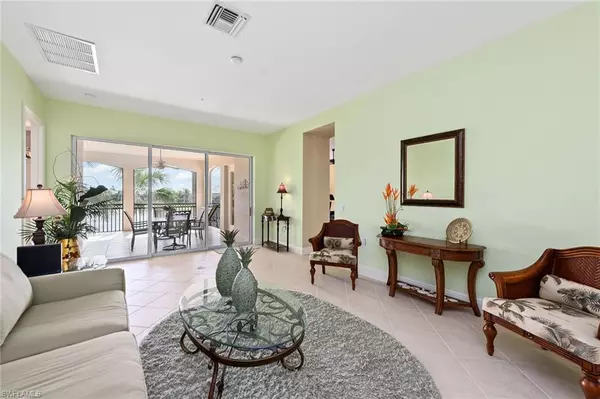 Naples, FL 34114,9234 Tesoro LN #202