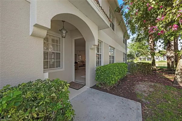 Naples, FL 34109,3062 Driftwood WAY #4307