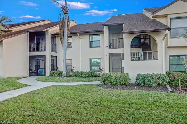 Fort Myers, FL 33919,8256 Charter Club CIR #10