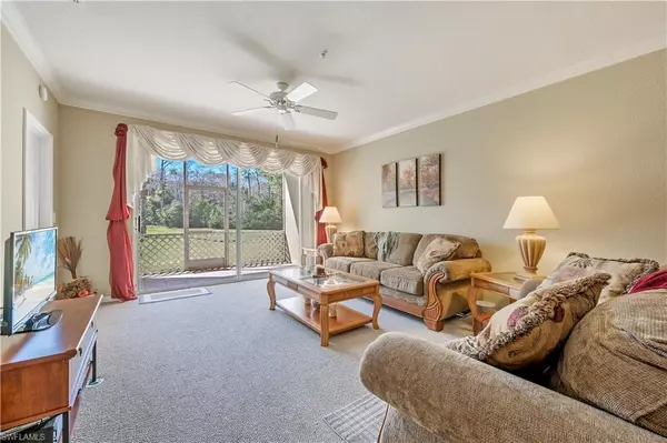 Naples, FL 34109,3235 Cypress Glen WAY #301