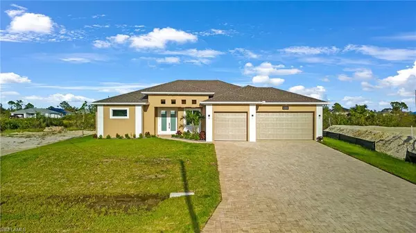 4305 NE 9th CT, Cape Coral, FL 33909