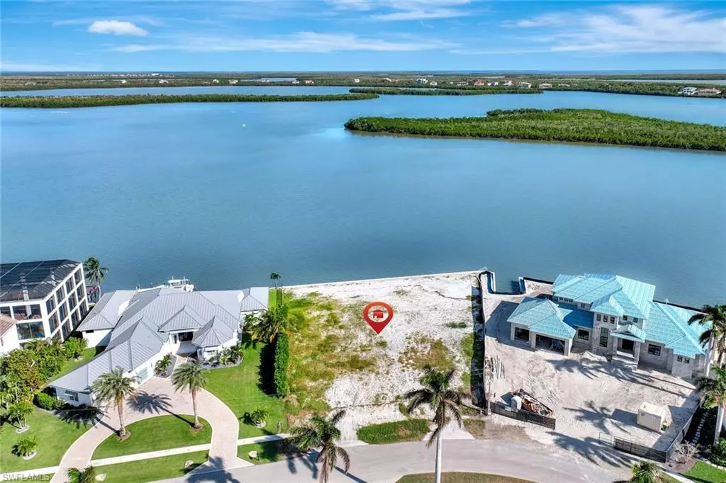 Marco Island, FL 34145,995 Caxambas DR