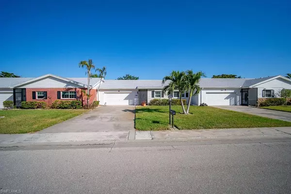 Fort Myers, FL 33919,1517 Edgewater CIR