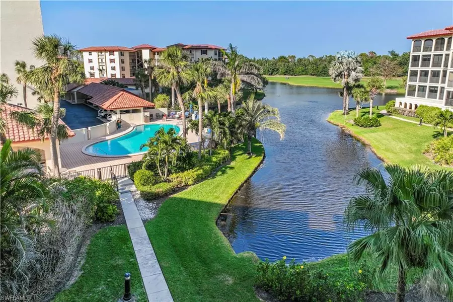 6040 Pelican Bay BLVD #D-303, Naples, FL 34108