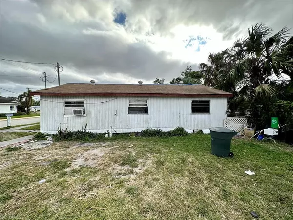 Fort Myers, FL 33916,2012 Wright ST