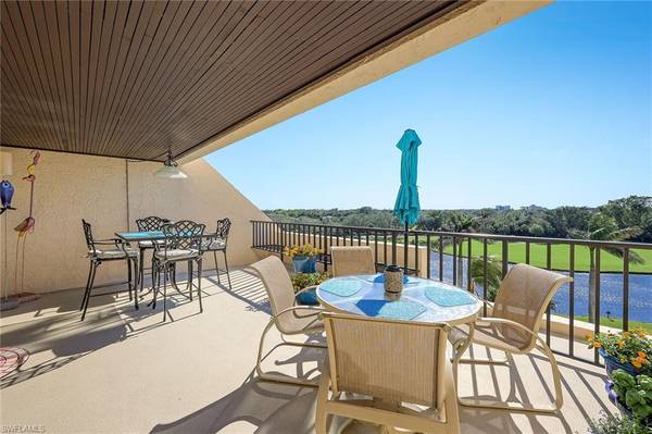 6360 Pelican Bay BLVD #C-PH2, Naples, FL 34108