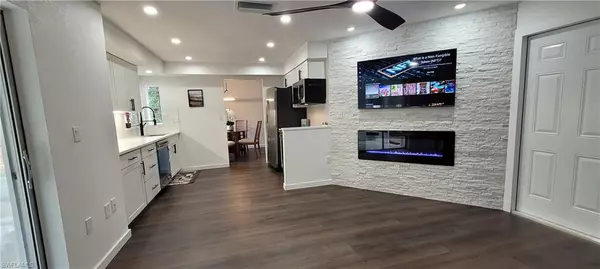 Naples, FL 34116,4400 11th AVE SW