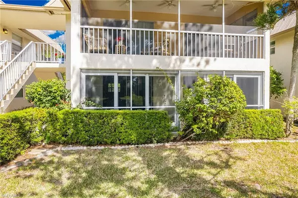 Naples, FL 34102,1549 Sandpiper ST #89