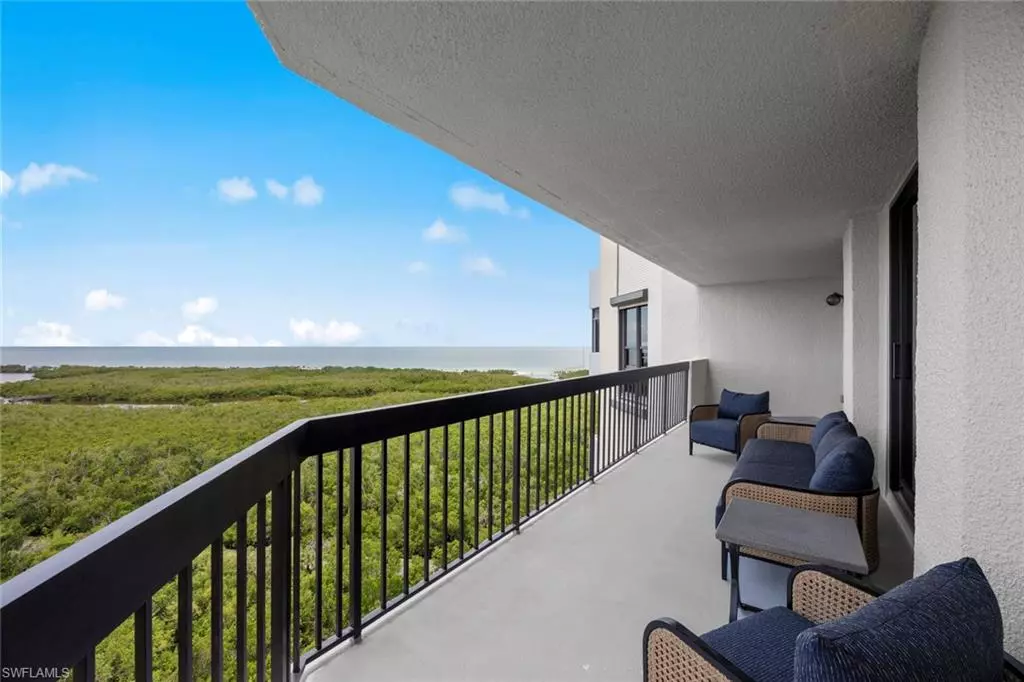 Naples, FL 34108,6001 Pelican Bay BLVD #1403