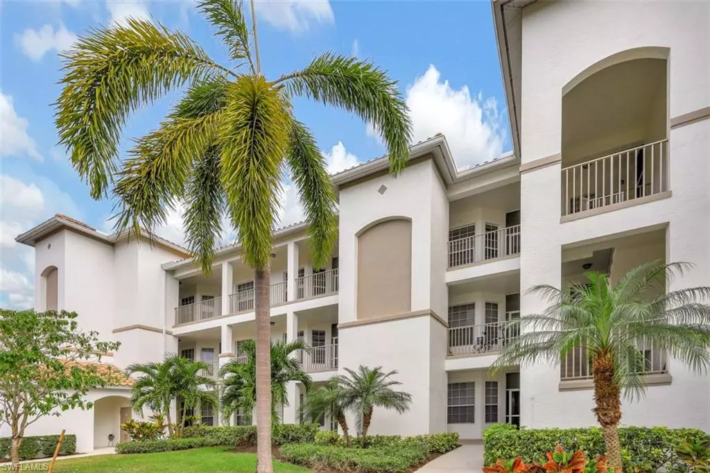 Naples, FL 34120,8259 Parkstone PL E #8-206