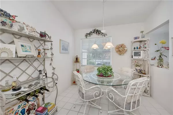 Naples, FL 34109,7577 Silver Trumpet LN #203