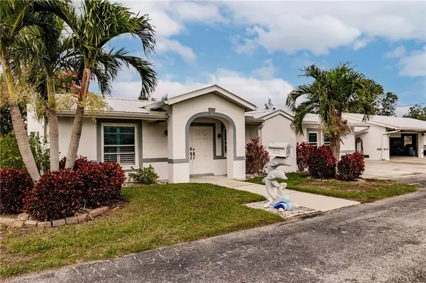 North Fort Myers, FL 33067,7096 Coon RD