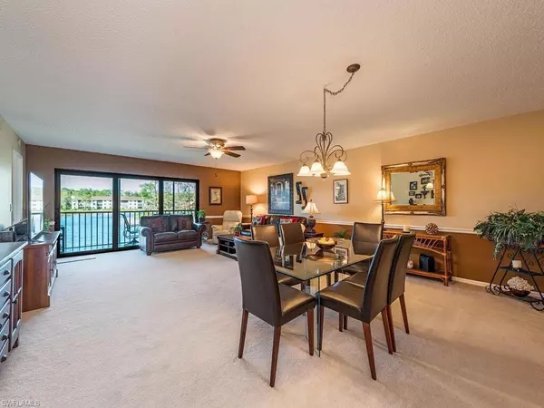 Naples, FL 34112,5724 Deauville CIR #H-204