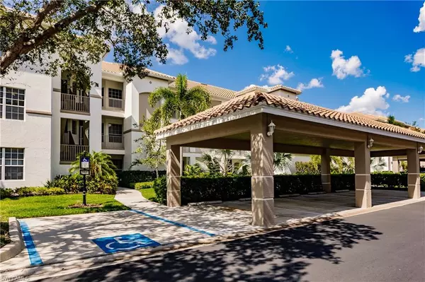 Naples, FL 34120,8239 Parkstone PL #303