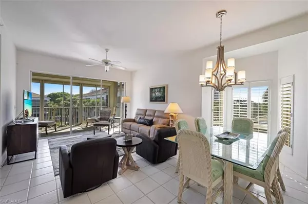 7606 Pebble Creek CIR #304, Naples, FL 34108