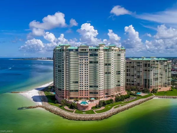 Marco Island, FL 34145,970 Cape Marco DR #508