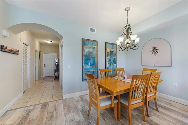 Naples, FL 34112,3780 Sawgrass WAY #3327