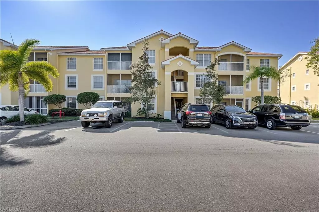 Naples, FL 34109,4635 Saint Croix LN #1231