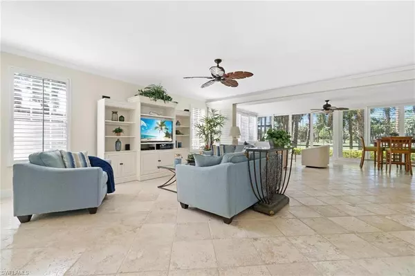 Naples, FL 34113,782 Eagle Creek DR #101