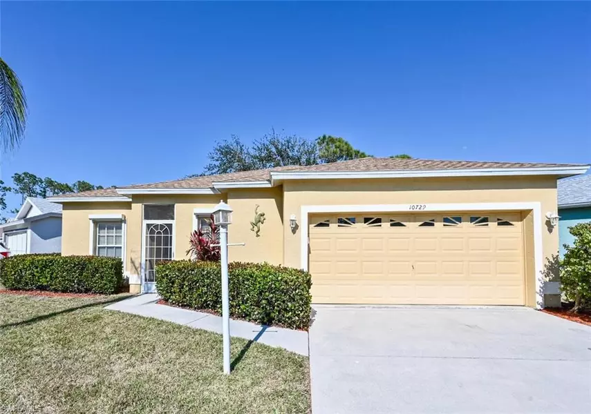 10729 Blue Bimini CIR, Estero, FL 33928