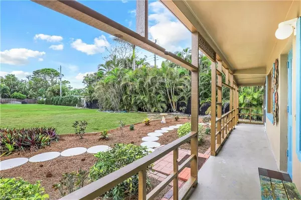 Naples, FL 34103,3760 12th ST N