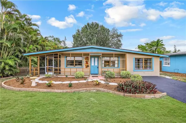 3760 12th ST N, Naples, FL 34103