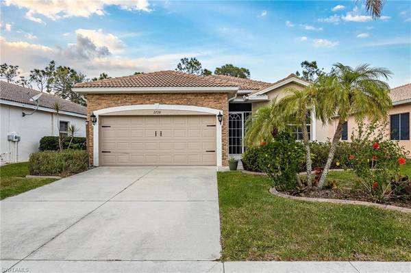 2728 Blue Cypress Lake CT, Cape Coral, FL 33909