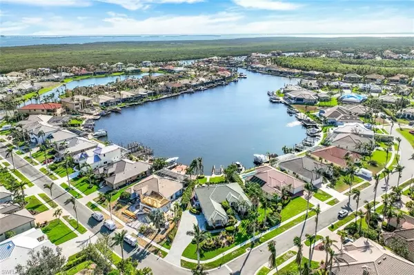 Cape Coral, FL 33914,1812 Lagoon LN