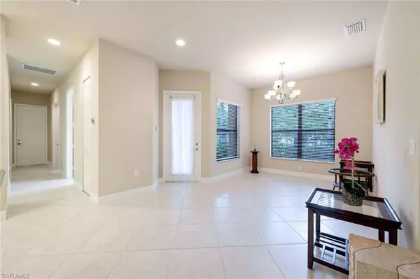 Naples, FL 34109,13314 SILKTAIL DR