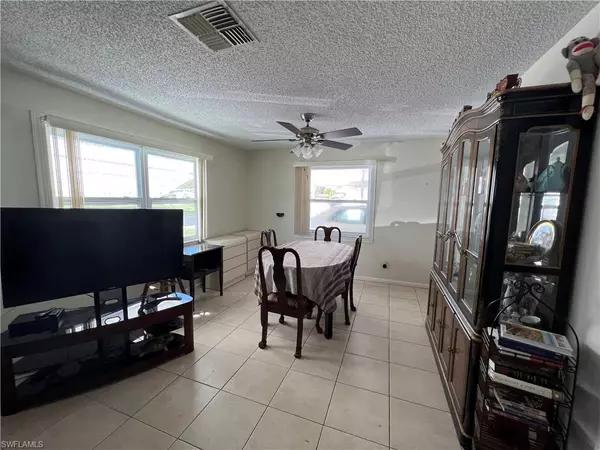 Lehigh Acres, FL 33936,14 Desert Candle CIR