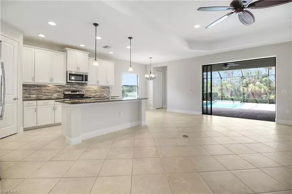 Naples, FL 34120,3585 Canopy CIR