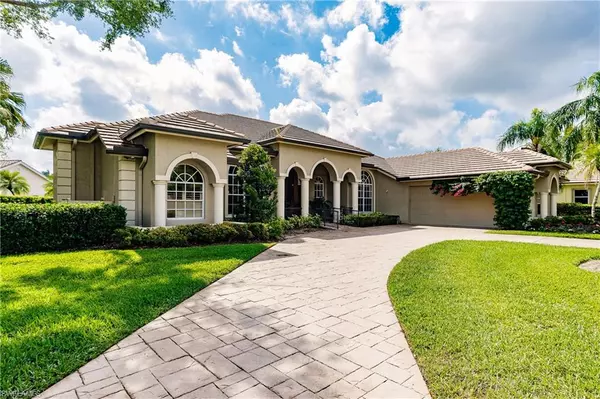 Naples, FL 34119,4698 Shearwater LN