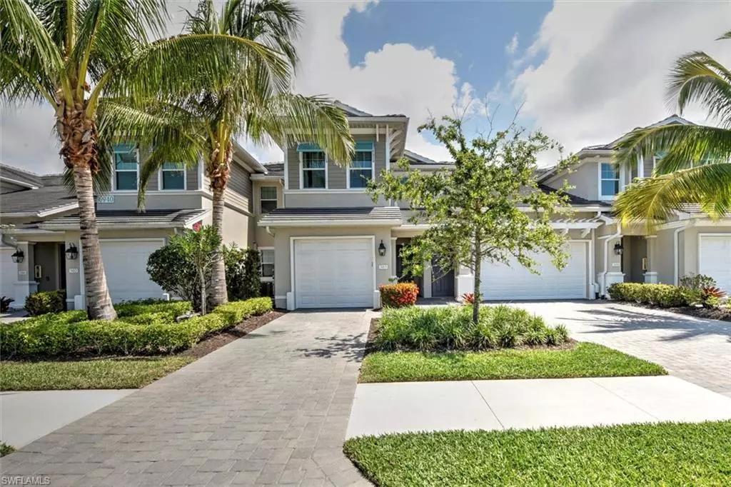 Naples, FL 34112,6940 Avalon CIR #503